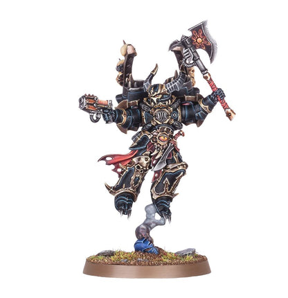 Chaos Lord met jump pack uit Warhammer 40.000, gedetailleerd model voor verzamelingen en tabletop spellen.