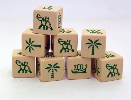 SAGA Dice Phoenician Dice SD14 van SAGA, Punische en Carthaagse speelmateriaal, gedetailleerde bronskleurige dobbelstenen voor bordspellen