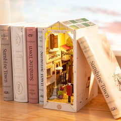 DIY Miniature houses and book nooks