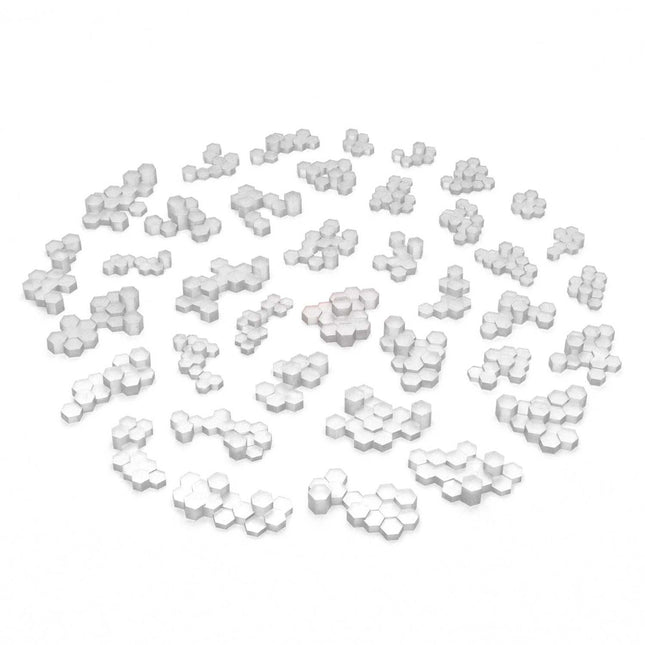 Transparante kwarts kristalclusters gemaakt met 3D-printtechnologie door GreenStuffWorld, helder en gedetailleerd afgebeeld.