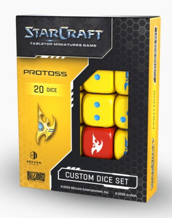 StarCraft Protoss dobbelstenen set naast een regelboek, met blauwe en gouden gemarkeerde speelstenen en StarCraft branding