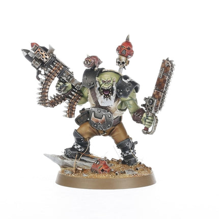 Starterset Warhammer 40.000 Getting Started with Orks, inclusief miniaturen en instructies voor beginners, in kleurrijk ontwerp.