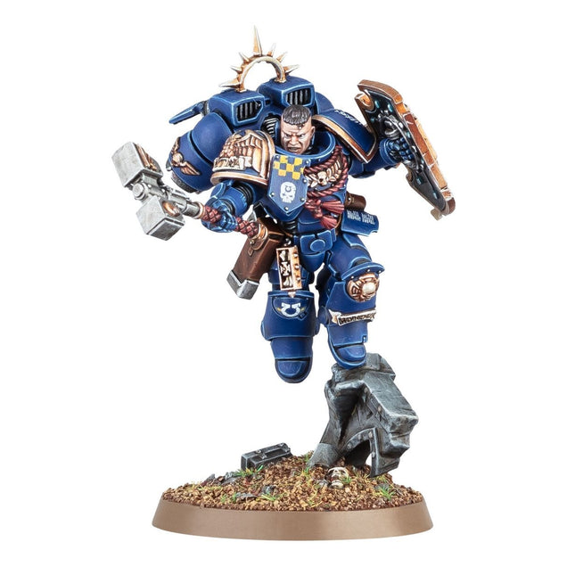 40K Space marines Captain with jump pack & Relic Shield