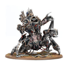Chaos Defiler model van Warhammer 40.000, gedetailleerde miniatuur in chaos stijl met wapens en mechanische details.