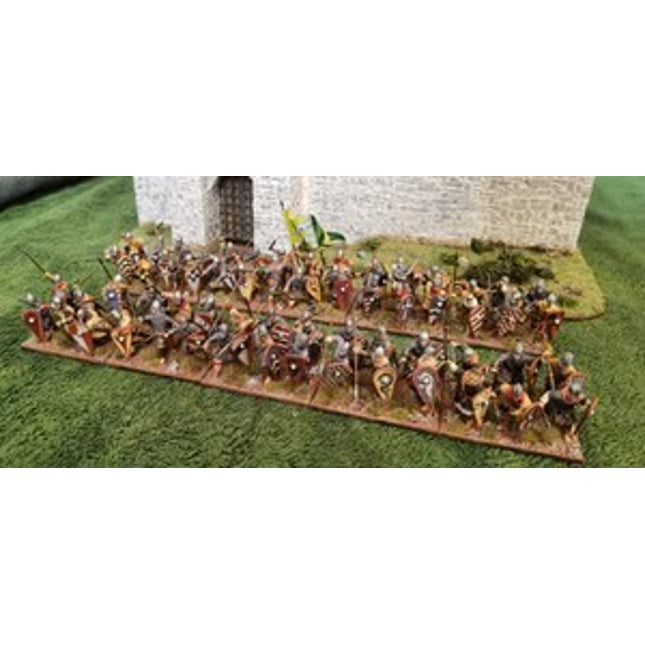 Miniatuur Normandische infanterie van Victrix uit de Dark Age Norman Infantry collectie, volledige legeropstelling zichtbaar