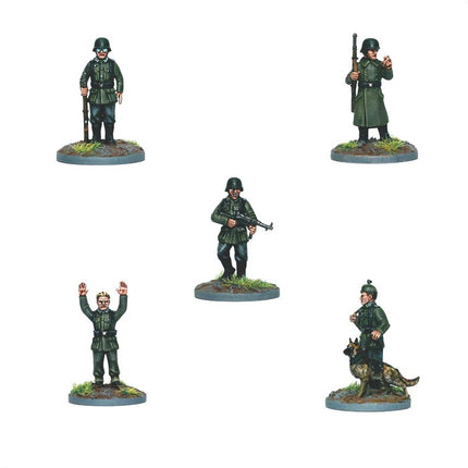 German Sentries & Dogs (World Ablaze)
