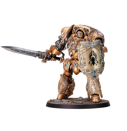 Imperium Warhammer 40.000 Adeptus Custodes Custodian Dreadnought, gedetailleerd model met krachtige armor en wapens.