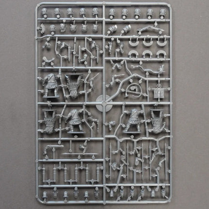 Miniatuur van Late Romeinse Legionairs met Lorica Squamata, Wargames Atlantic, gedetailleerde Romeinse soldaat in schaalmodel
