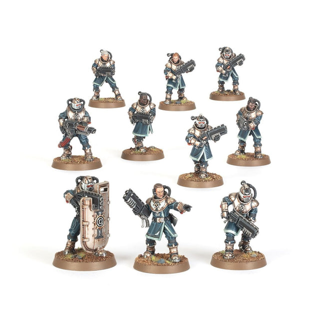 Warhammer 40.000 Imperial Navy Breachers van Imperium, gedetailleerde miniatuur van Imperial Agents in gevechtsuitrusting