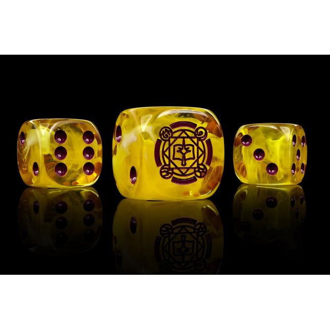 Sorcerer Kings Dice translucent yellow with magenta pip