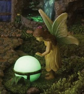 Lichtgevende bol met fairy (Glow in the dark!)